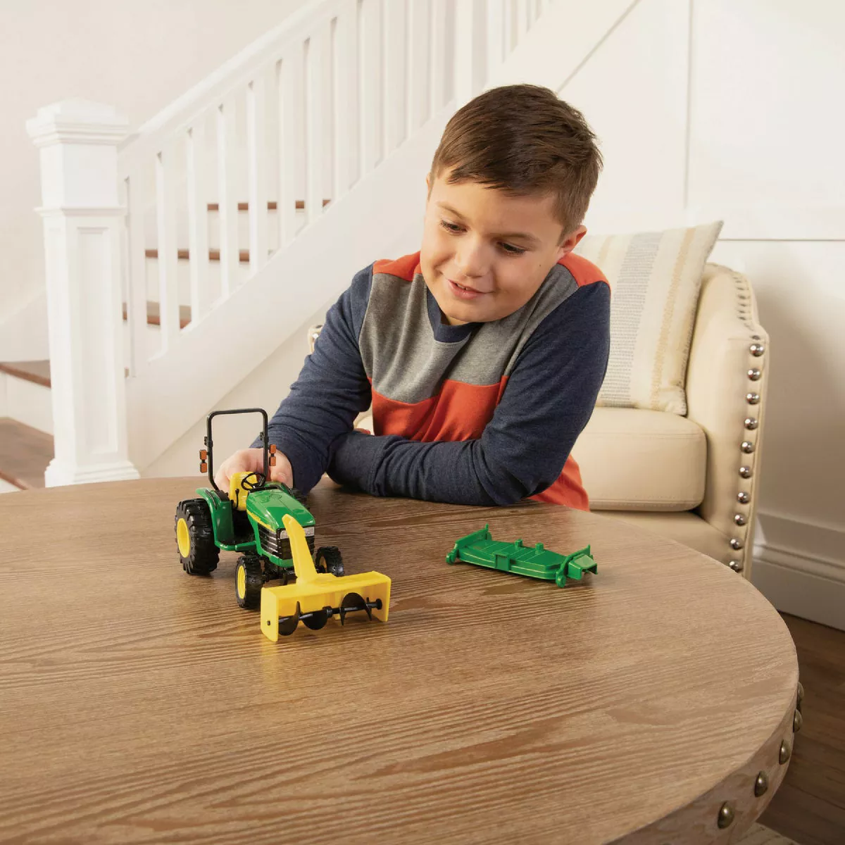 John Deere 4410 1:16 Tractor with Accessories - photo 2