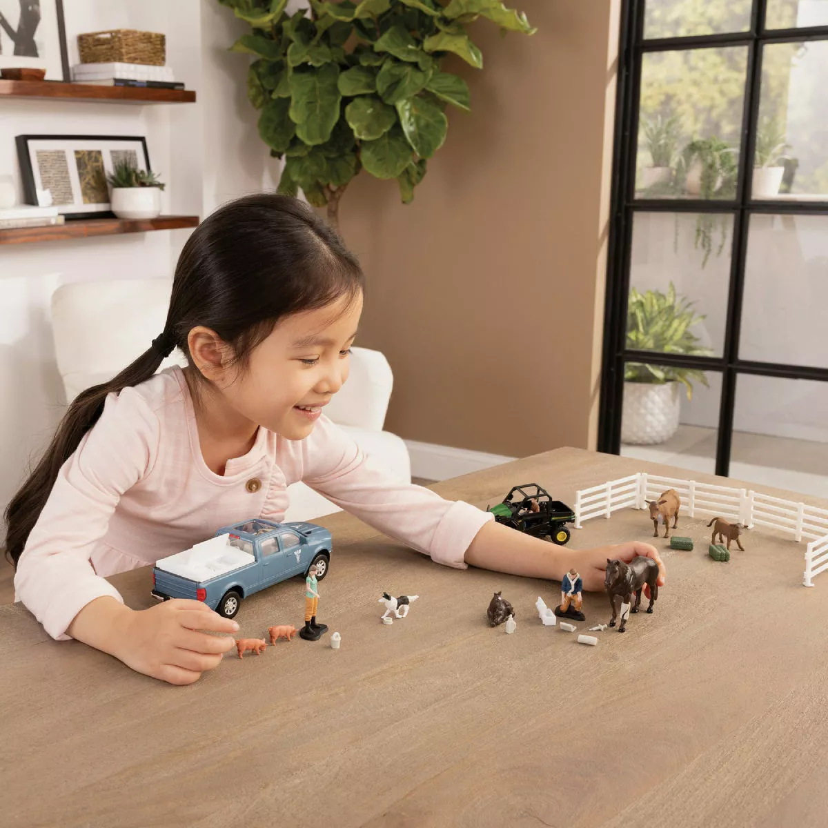 John Deere 1:32 On-the-Farm Vet Toy Set (30-Piece) - photo 5