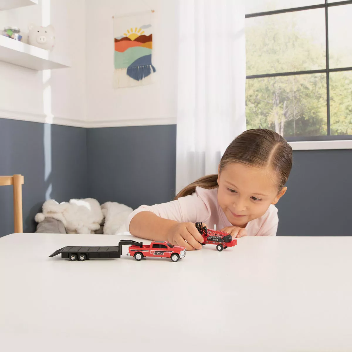 Case IH 1:64 Puller Tractor & Truck Toy Set - photo 3