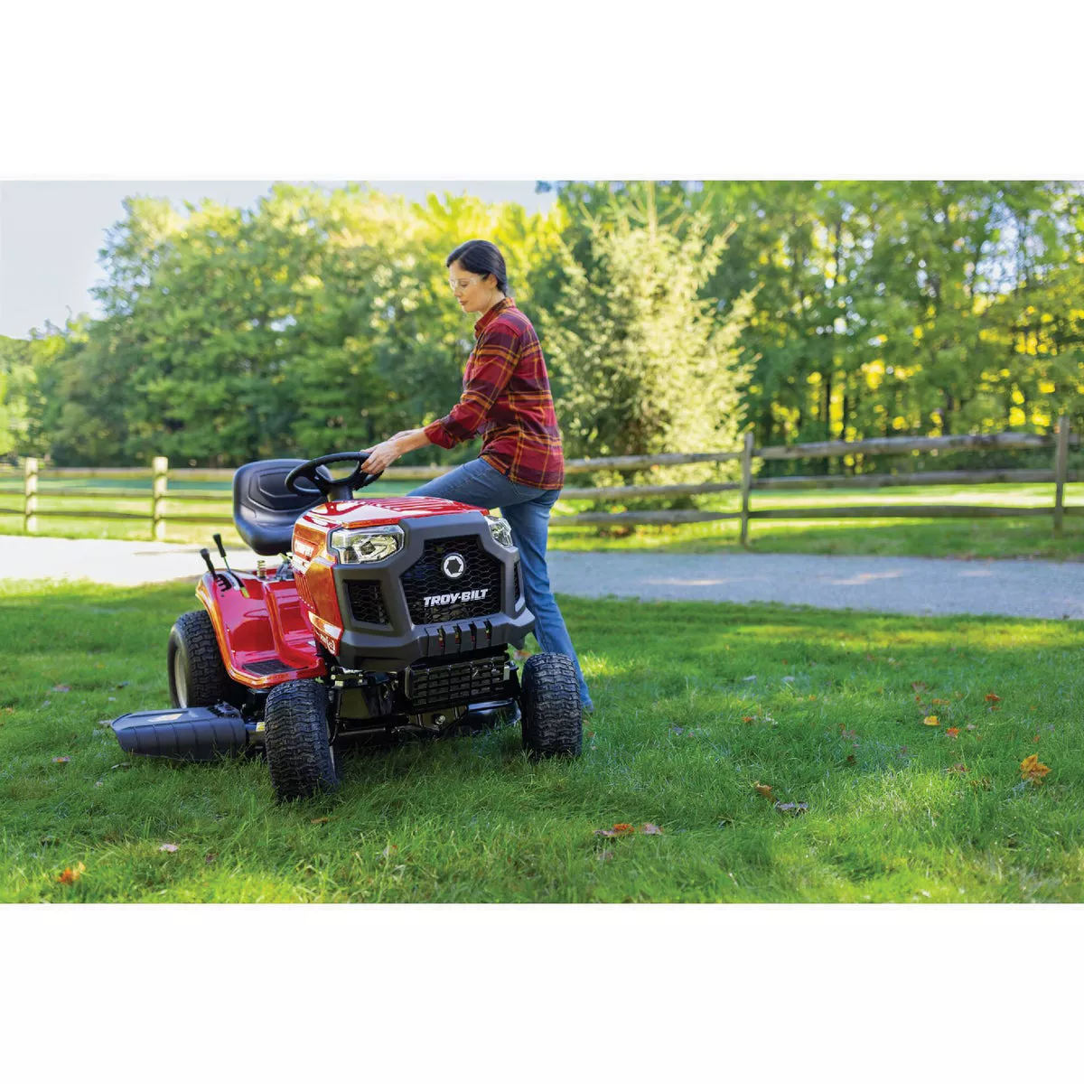 Troy-Bilt 42 In. Pony 500cc Riding Lawn Tractor - photo 7