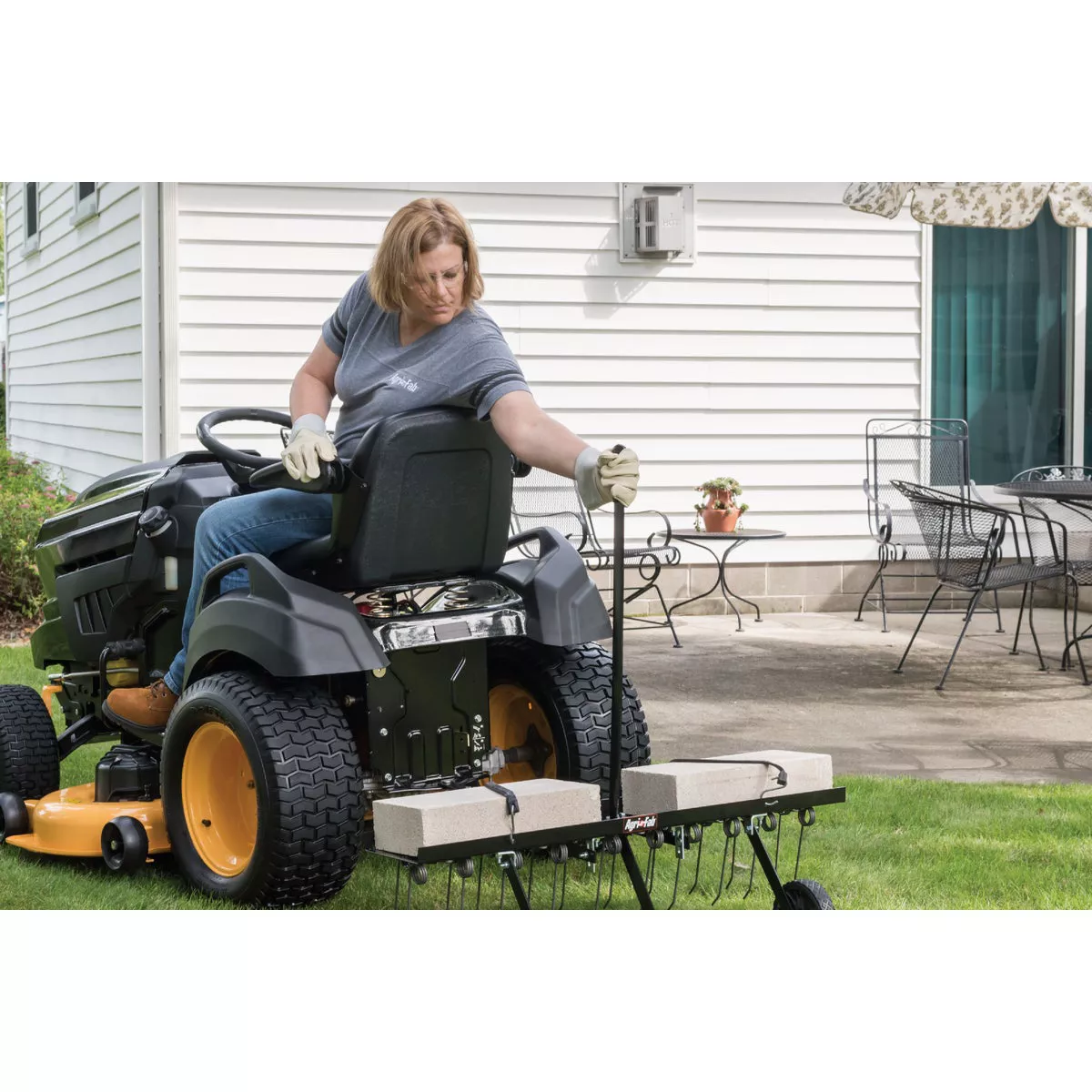 Agri-Fab 40 In. Lawn De-Thatcher Tow Behind - photo 2