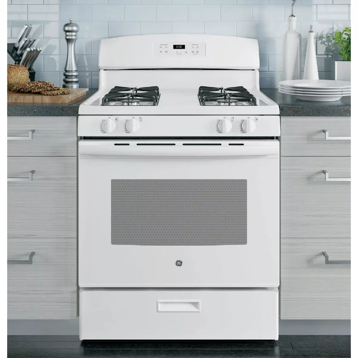 GE 30 In. 4.8 Cu. Ft. Gas Range, White - photo 3