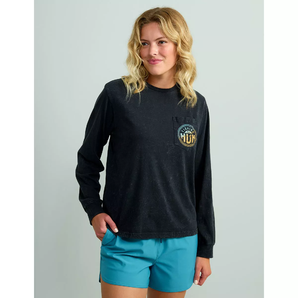 Huk Women's M Black Mineral Wash Long Sleeve Tee