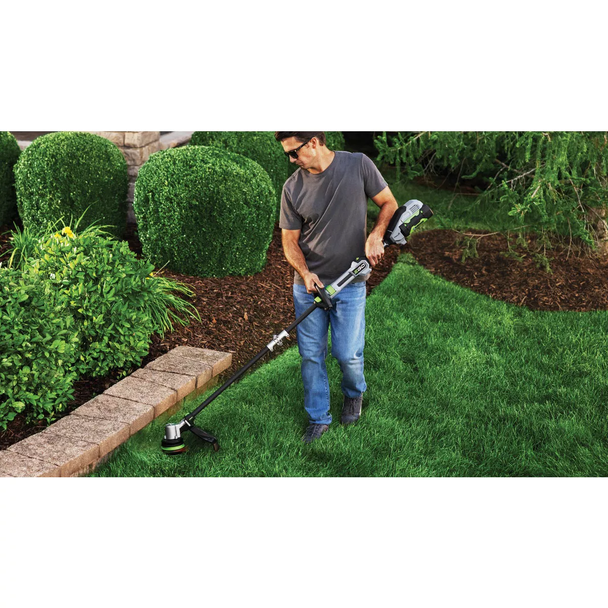 EGO POWER+ PowerLoad 16 In. String Trimmer Kit with 2.5 Ah Battery & 210W Charger - photo 3