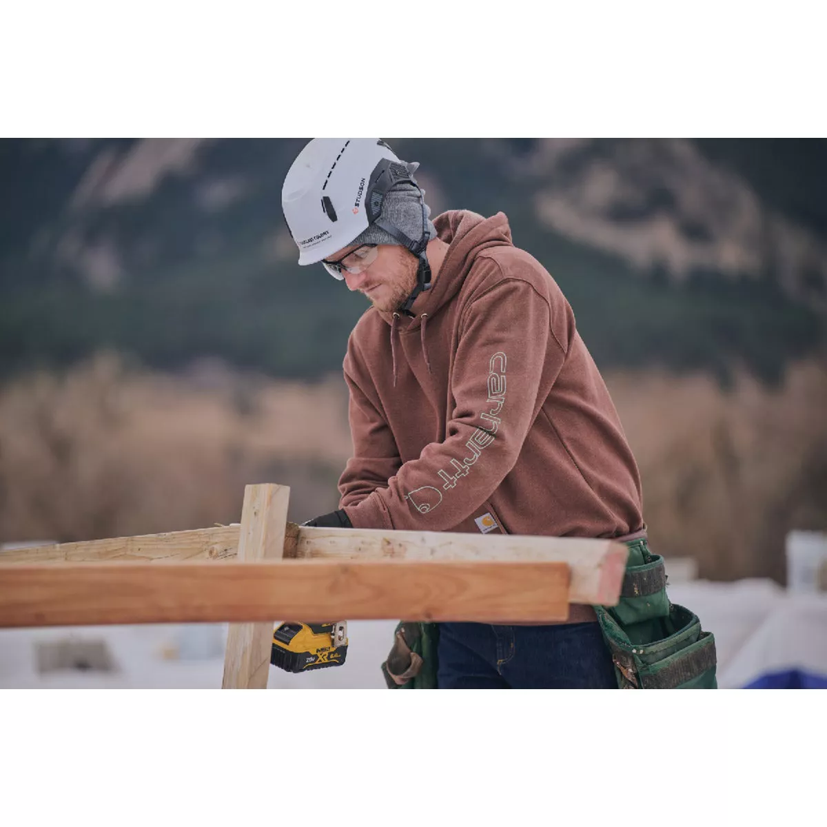 Carhartt Men's L Tall Rust Heather Midweight Logo Sleeve Graphic Pullover Hooded Sweatshirt, Loose Fit - photo 2