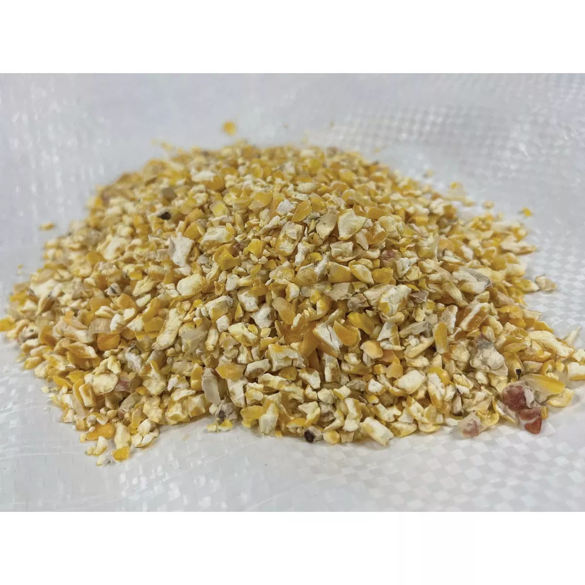Lowville Farmers Co-Op Cracked Corn Feed-