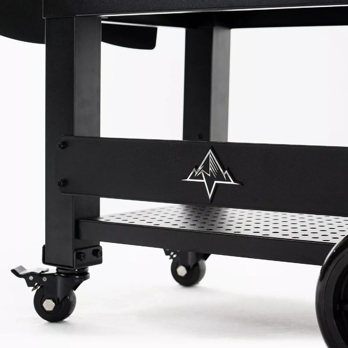 Green Mountain Ledge Prime 2.0 WiFi Smart Controlled Pellet Grill - photo 4