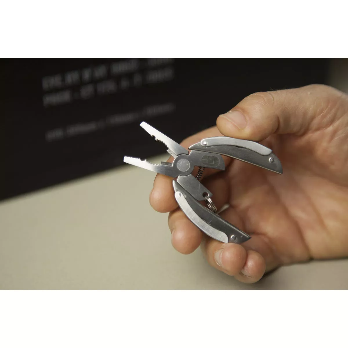 True Utility Scarab-7-In-1-Pliers/Keychain/Keyring | True Value Hardware