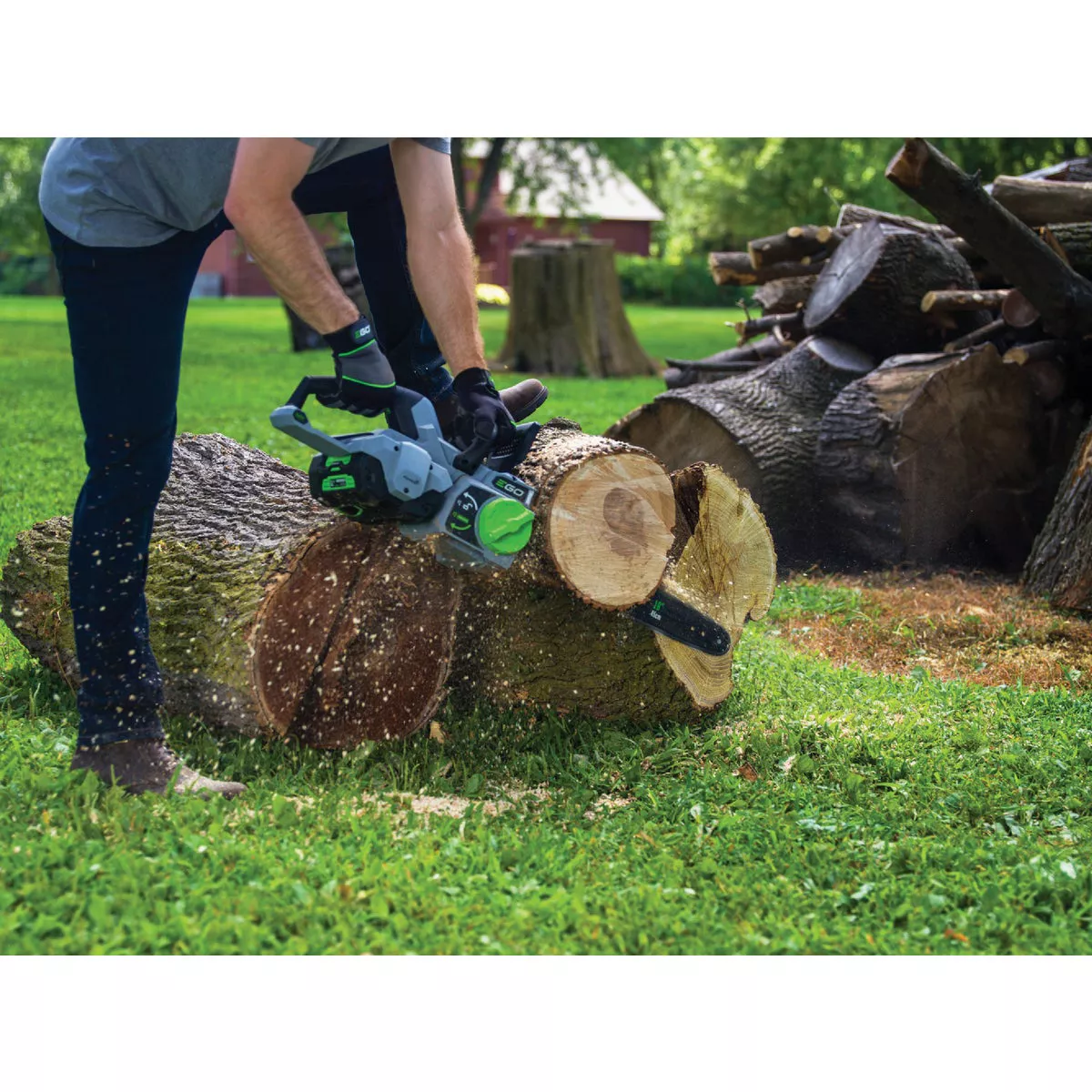 EGO POWER+ 18 In Brushless Cordless Chainsaw Kit with 5.0 Ah Battery & Charger - photo 3