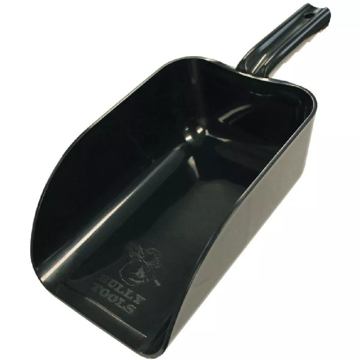 Bully Tools 32 Oz. Poly Hand Scoop for Sidewalk Salt, Feed, ETC.