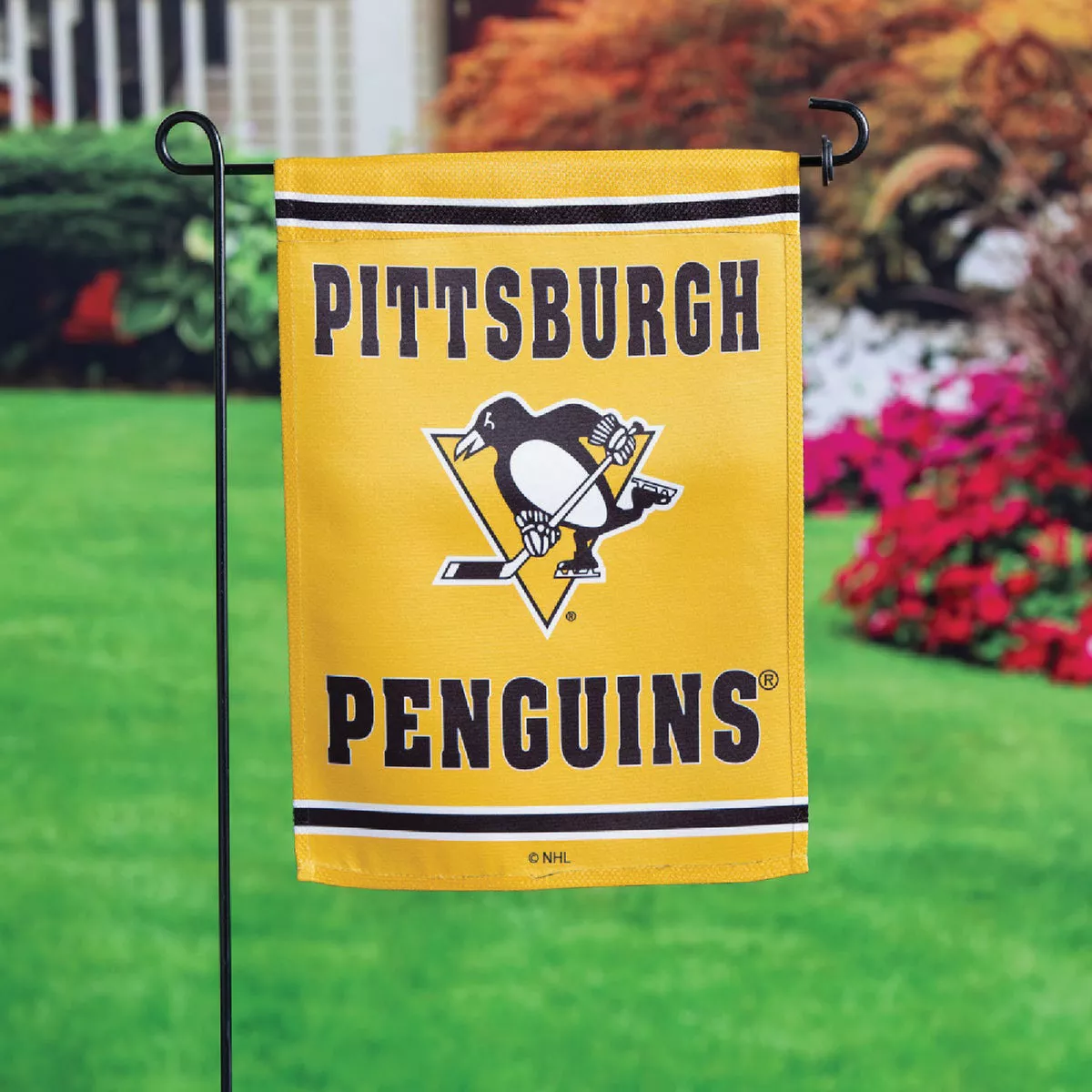 Evergreen 18 In. H x 12-1/2 In. LTextile Embossed Suede Penquins Garden Flag