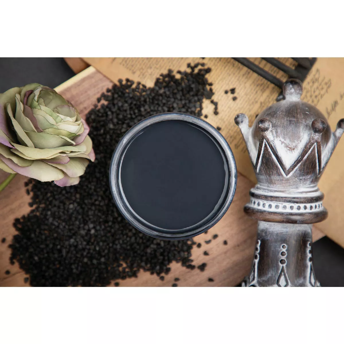 Dixie Belle 16 Oz. Midnight Sky Matte Chalk Mineral Paint