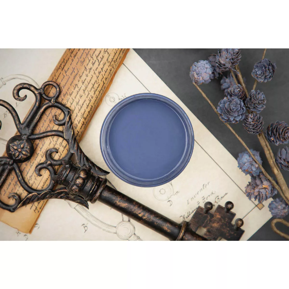 Dixie Belle 8 Oz. Yankee Blue Matte Chalk Mineral Paint