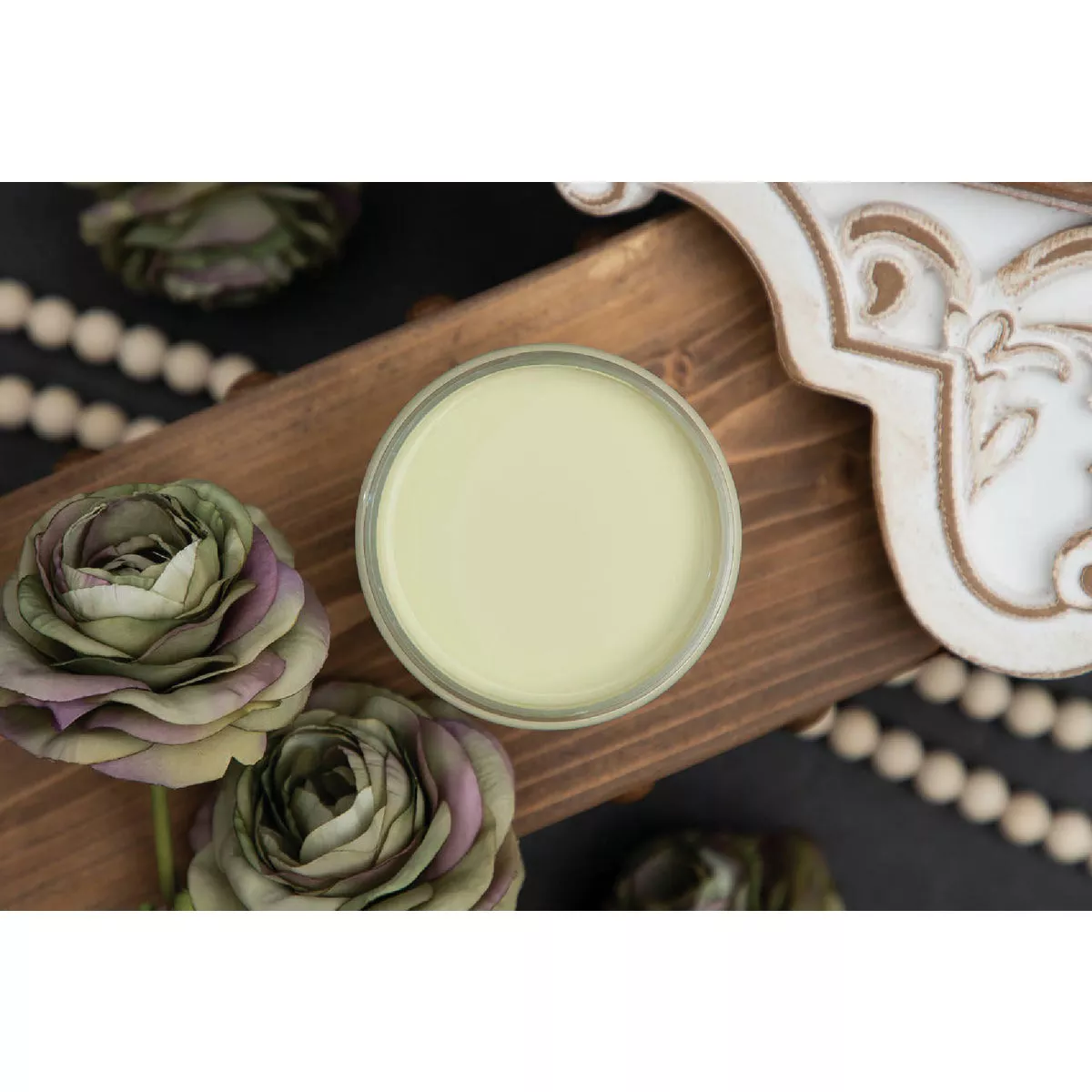 Dixie Belle 8 Oz. Farmhouse Green Matte Chalk Mineral Paint