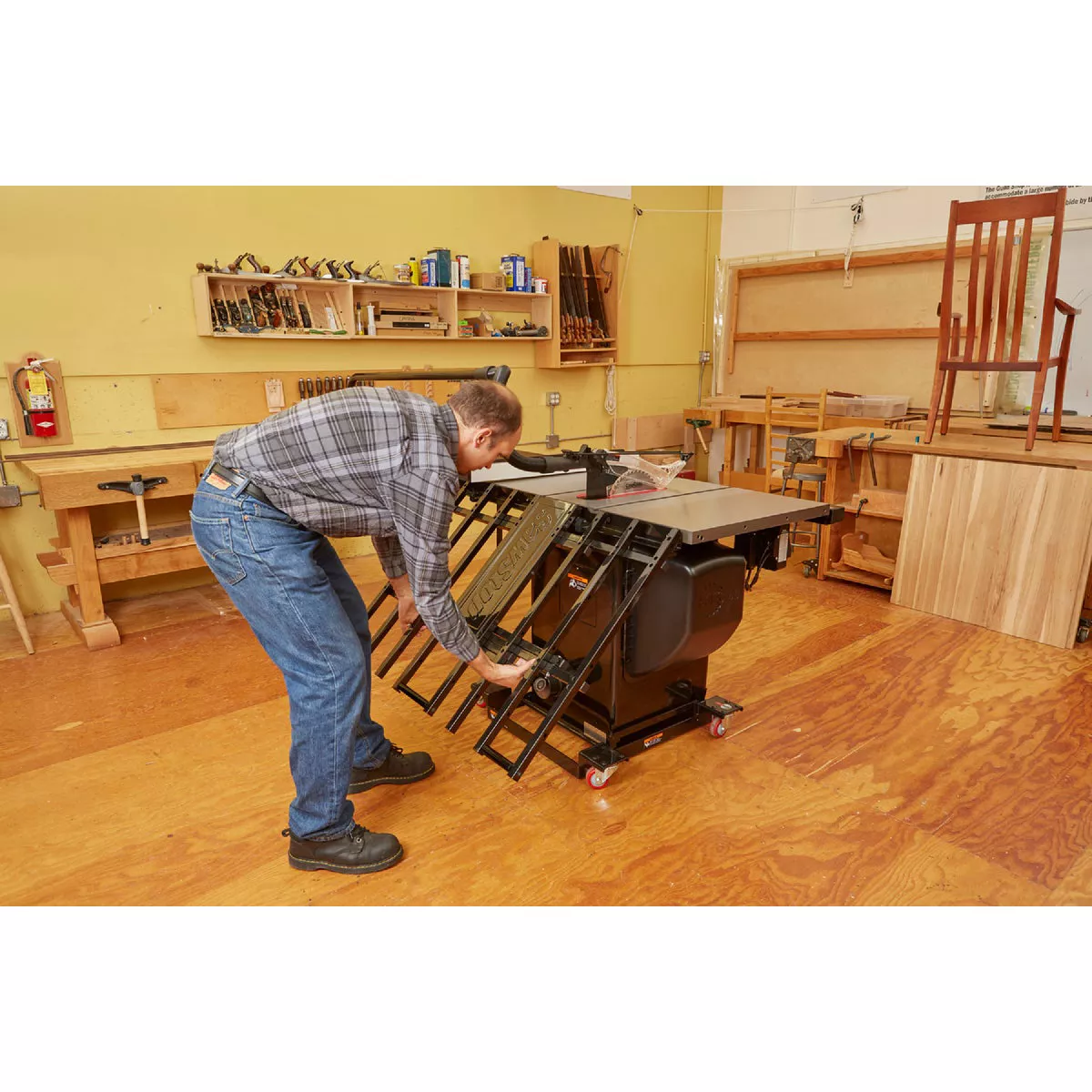 SawStop Folding Outfeed Table - photo 2