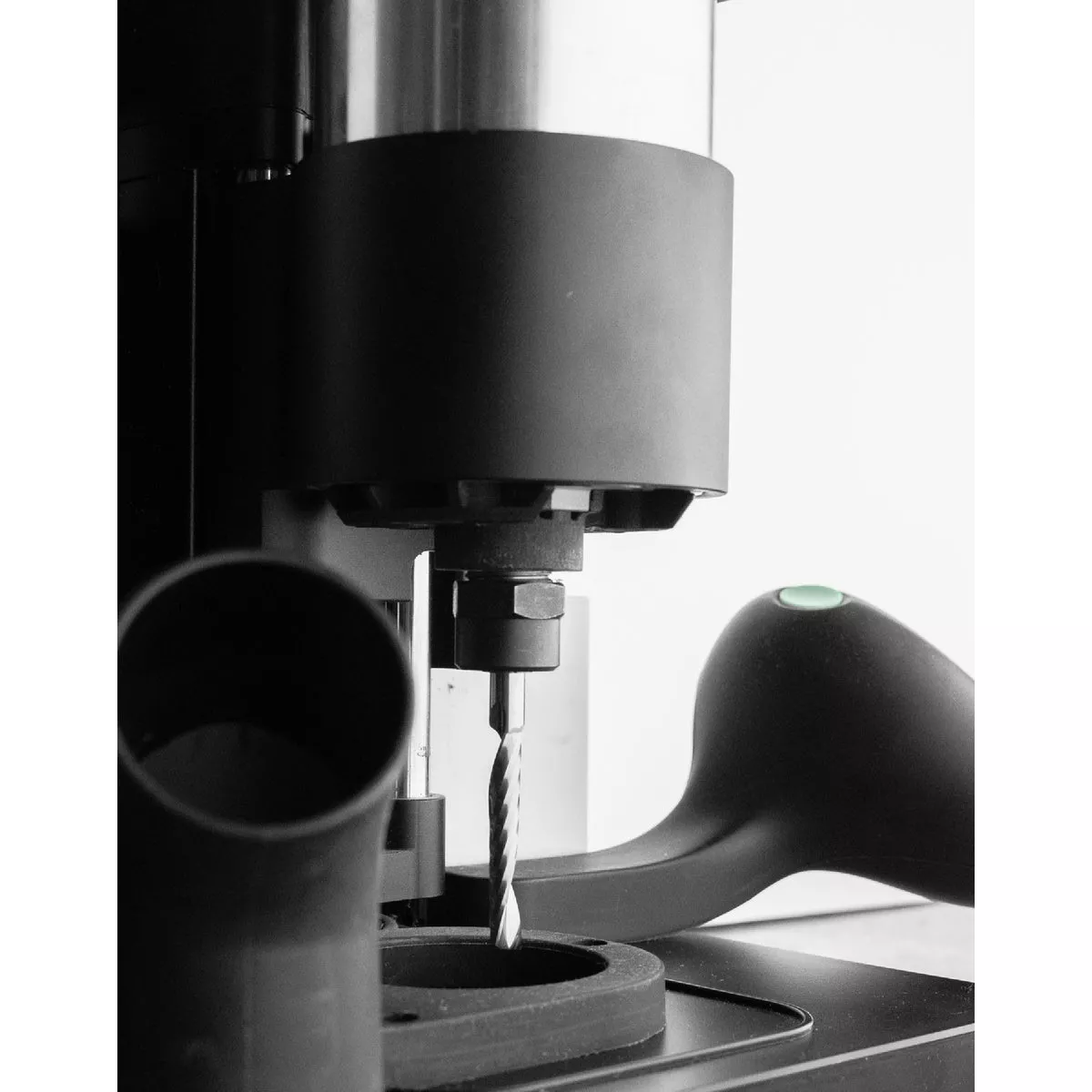 Shaper 1/4 In. x 1-1/2 In. Up-Sprial O-Flute Router Bit - photo 6