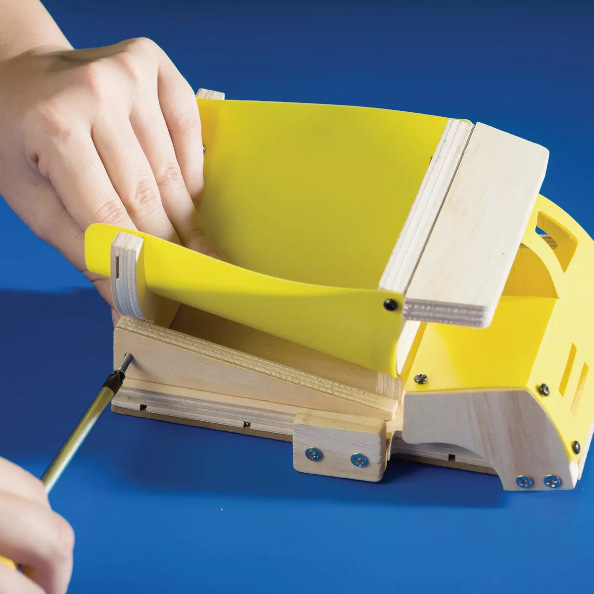 Stanley Jr. Dump Truck Kit - photo 3