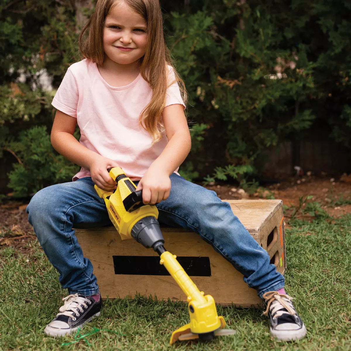 Stanley Jr. Battery Operated Weed Trimmer - photo 3
