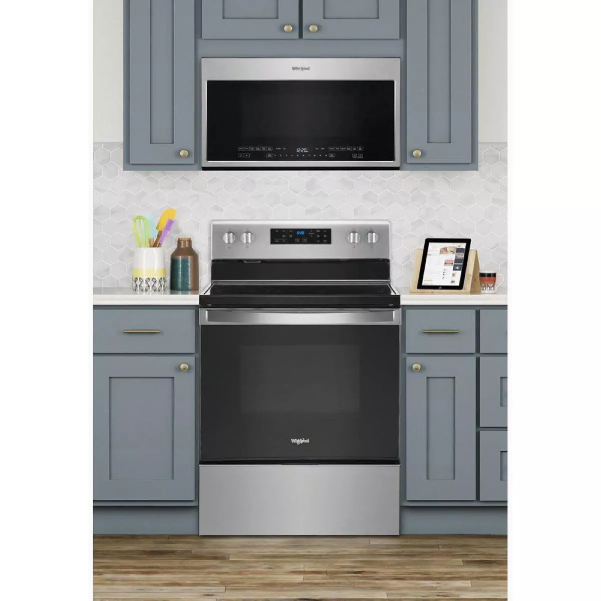 Whirlpool 30 In. 5.3 Cu. Ft. Electric Range with Frozen Bake Technology, Fingerprint Resistant Stainless Steel - photo 4