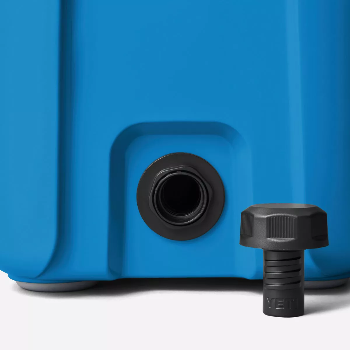 YETI Roadie 15 Hard Cooler, Big Wave Blue- - photo 8