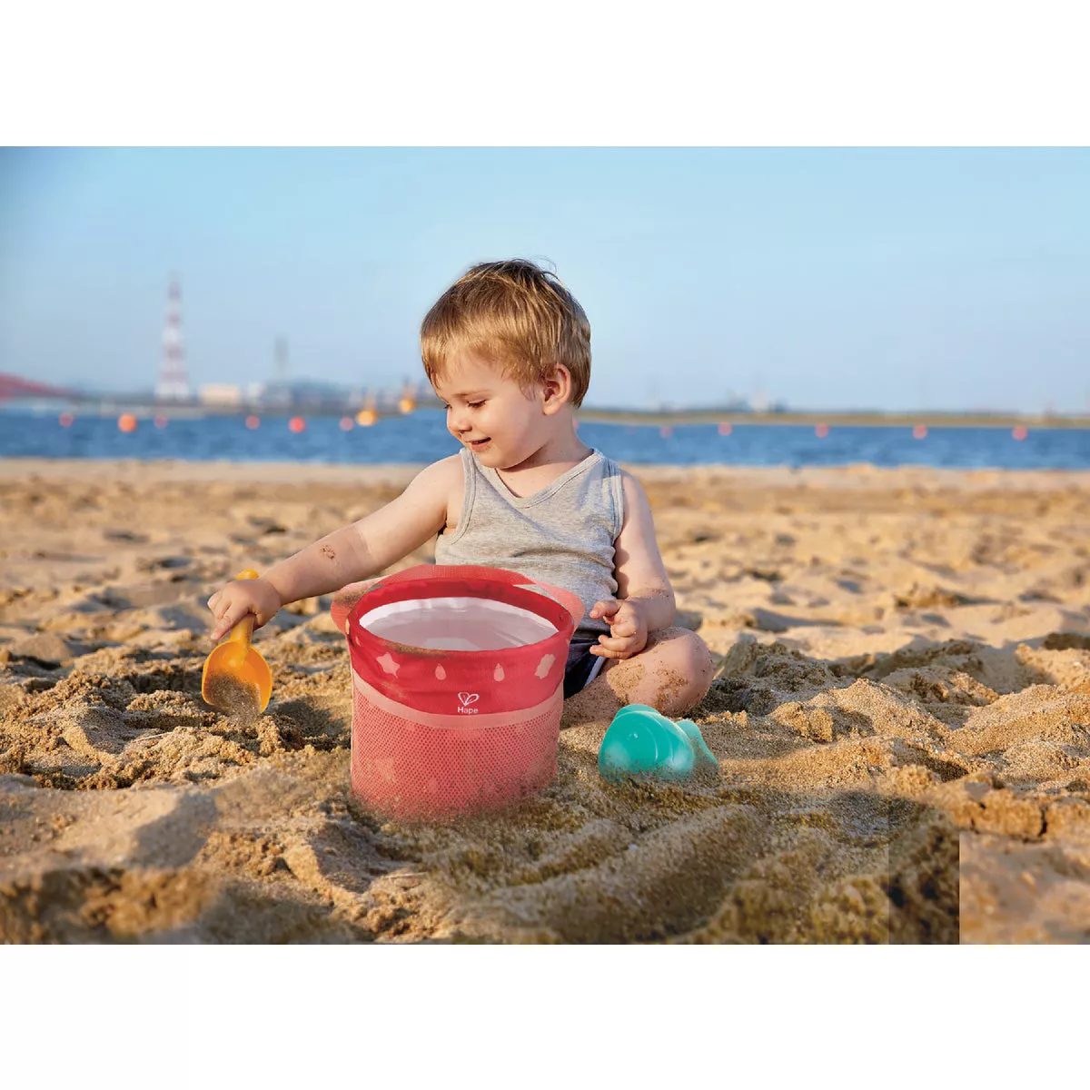 Hape Fold & Go Beach Set - photo 2