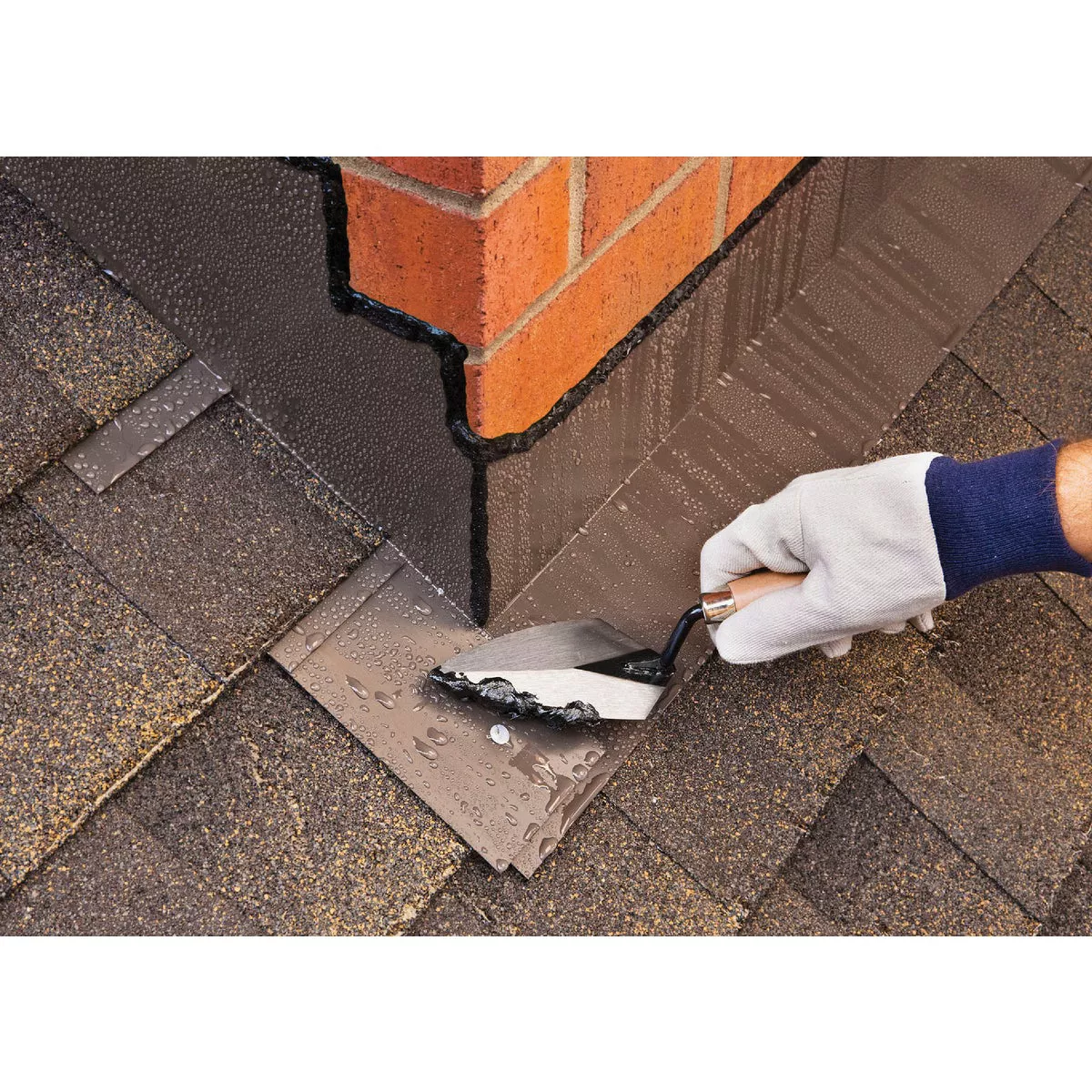 Henry Wet Patch 10.1 Oz. Rubberized Roof Cement and Patching Sealant - photo 3