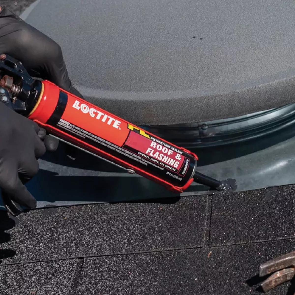 LOCTITE PL S30 Polyurethane Roof & Flashing Sealant - photo 5