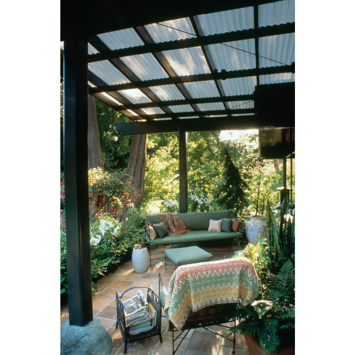 Sequentia WeatherGlaze 26 In. x 12 Ft. Translucent Round 1Sided