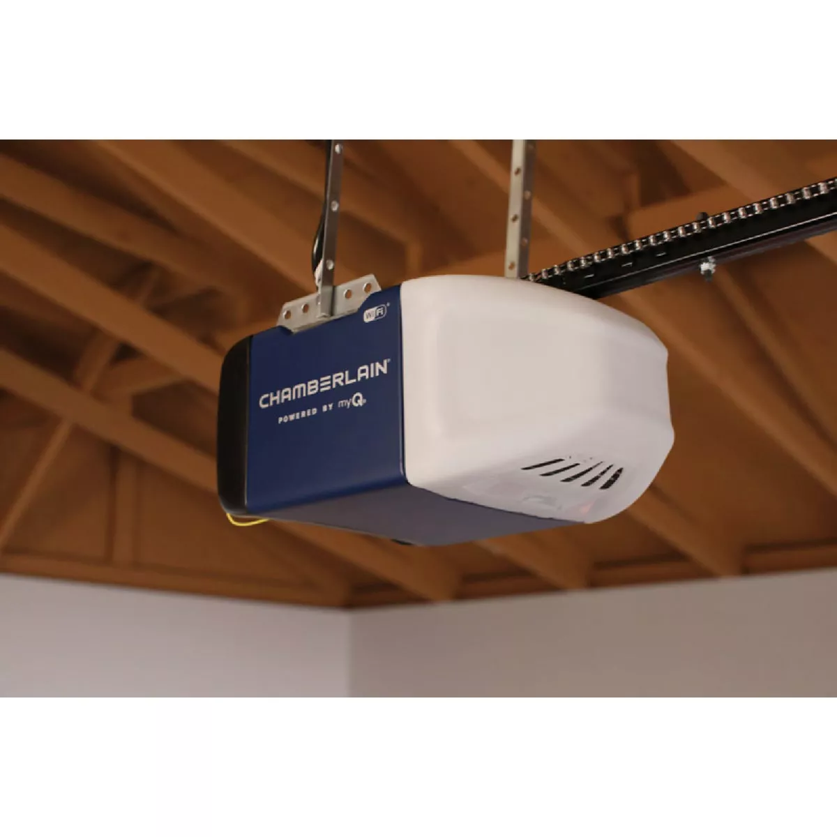 Chamberlain C2202 1/2 HP Smartphone Controlled Chain Drive Garage Door Opener - photo 6