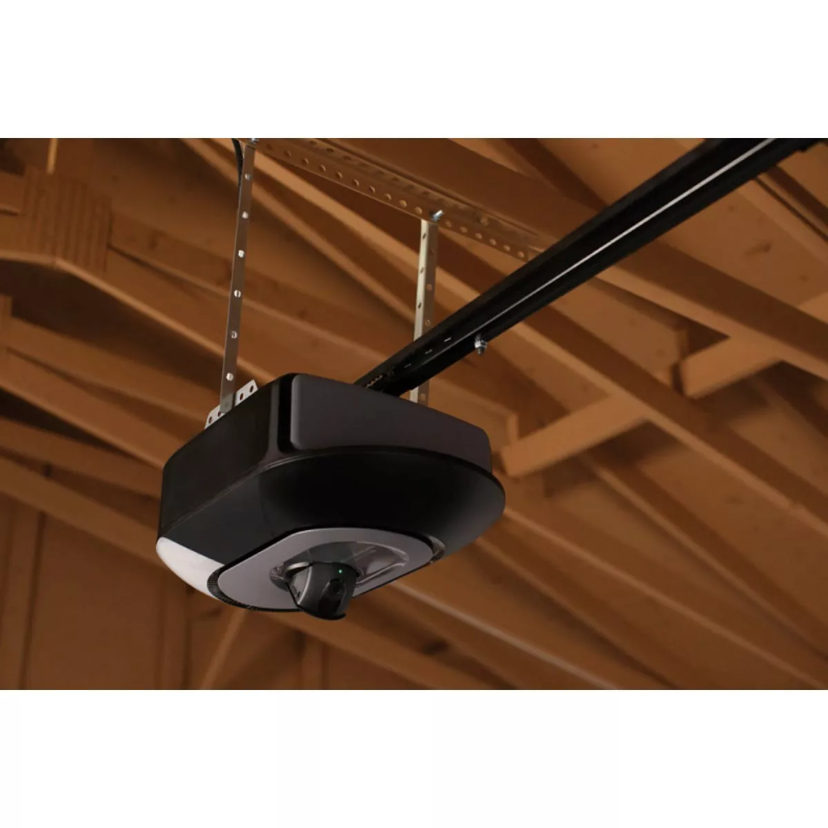 Chamberlain 3/4 HP myQ Secure View Smart Belt Drive Garage Door Opener with WiFi and Camera - photo 4