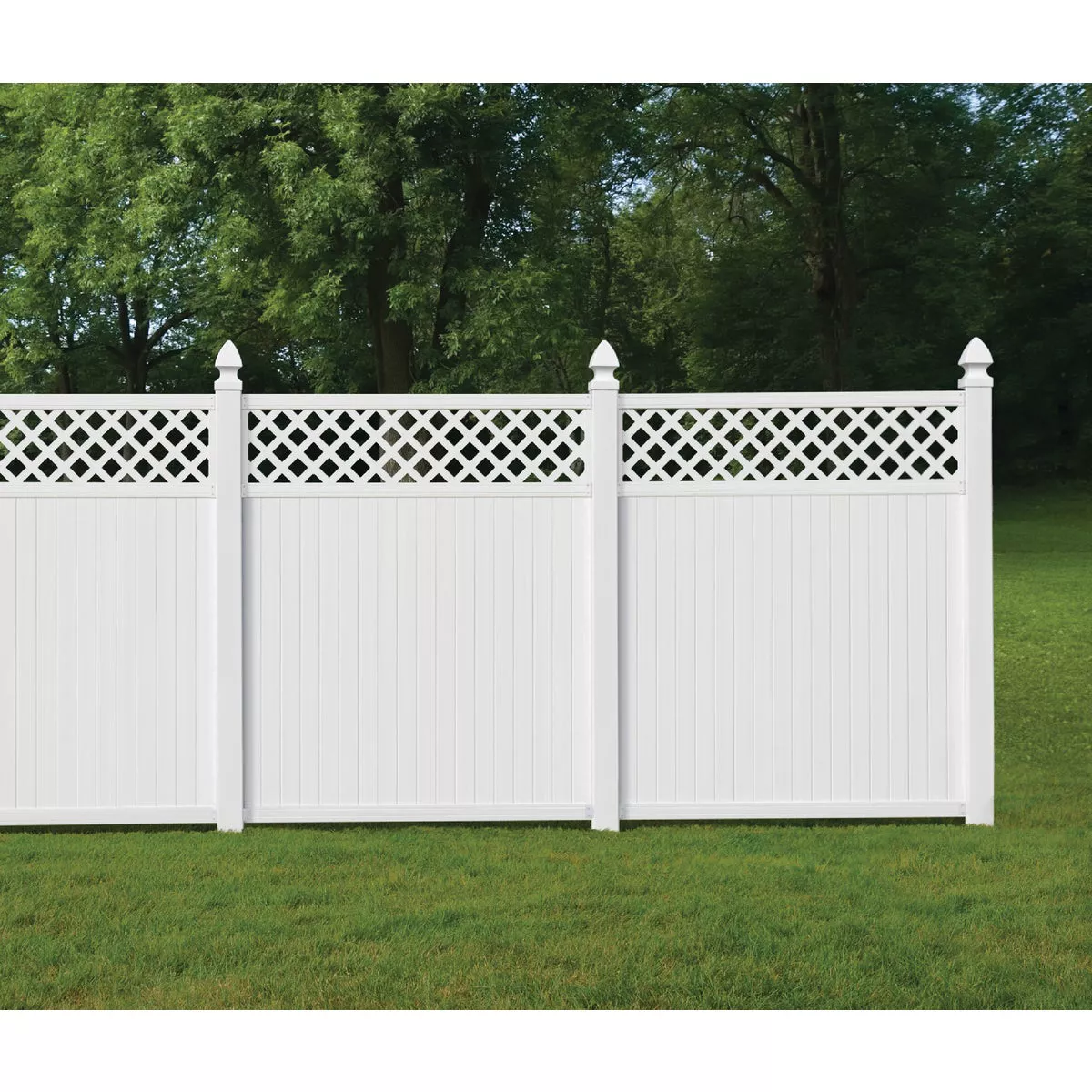 Outdoor Essentials 6 Ft. H. x 6 Ft. L. Lattice Top White Vinyl Privacy Fence - photo 2