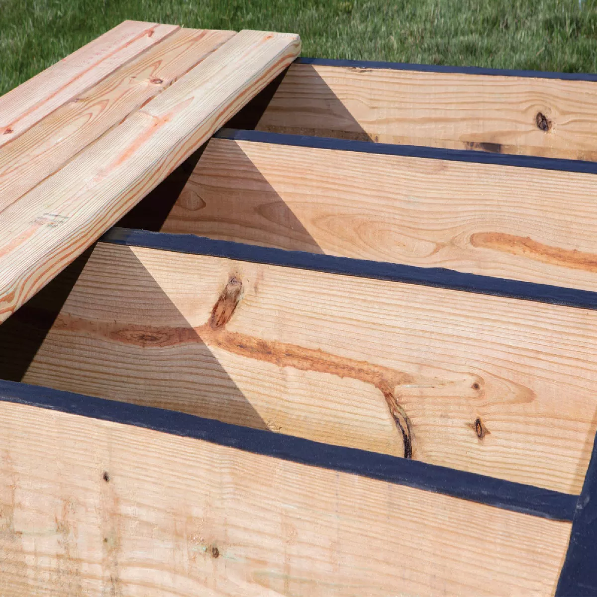 Deckorators 3-1/8 In. x 50 Ft. Double-Joist/Beam Butyl Joist And Flashing Tape - photo 3