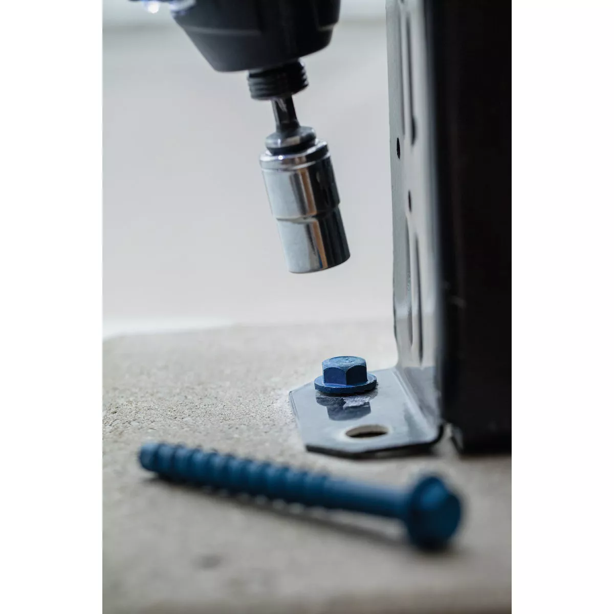 Tapcon 3/8 In. x 4 In. Hex Washer Concrete Screw Anchor (2 Ct.) - photo 2
