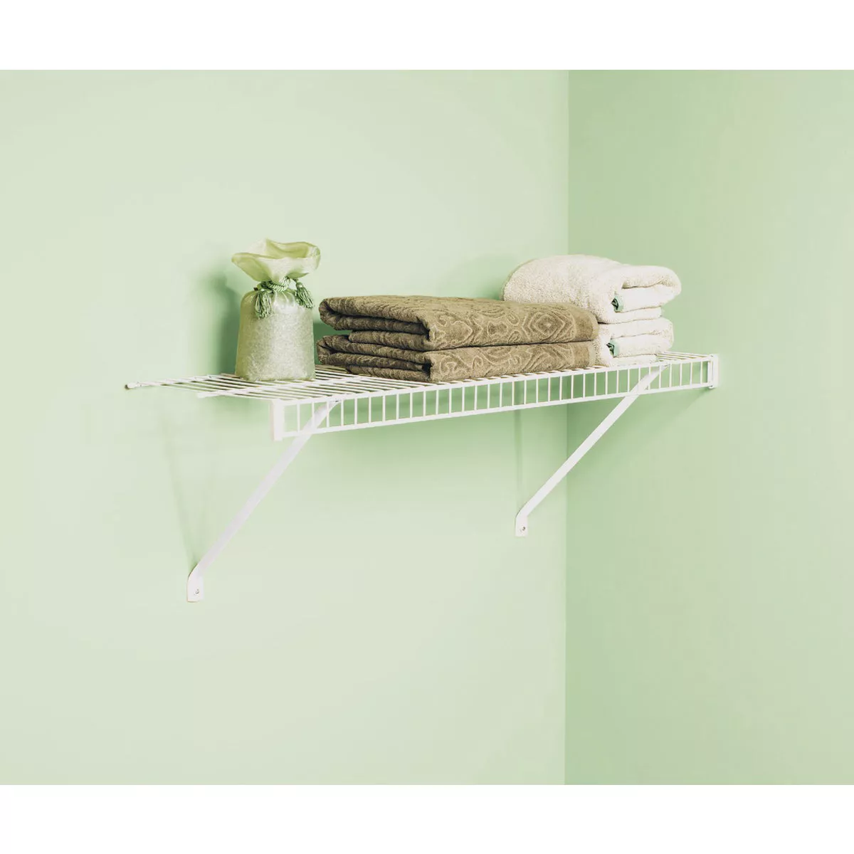 Rubbermaid 3 Ft. Linen Shelving with Hardware - photo 3