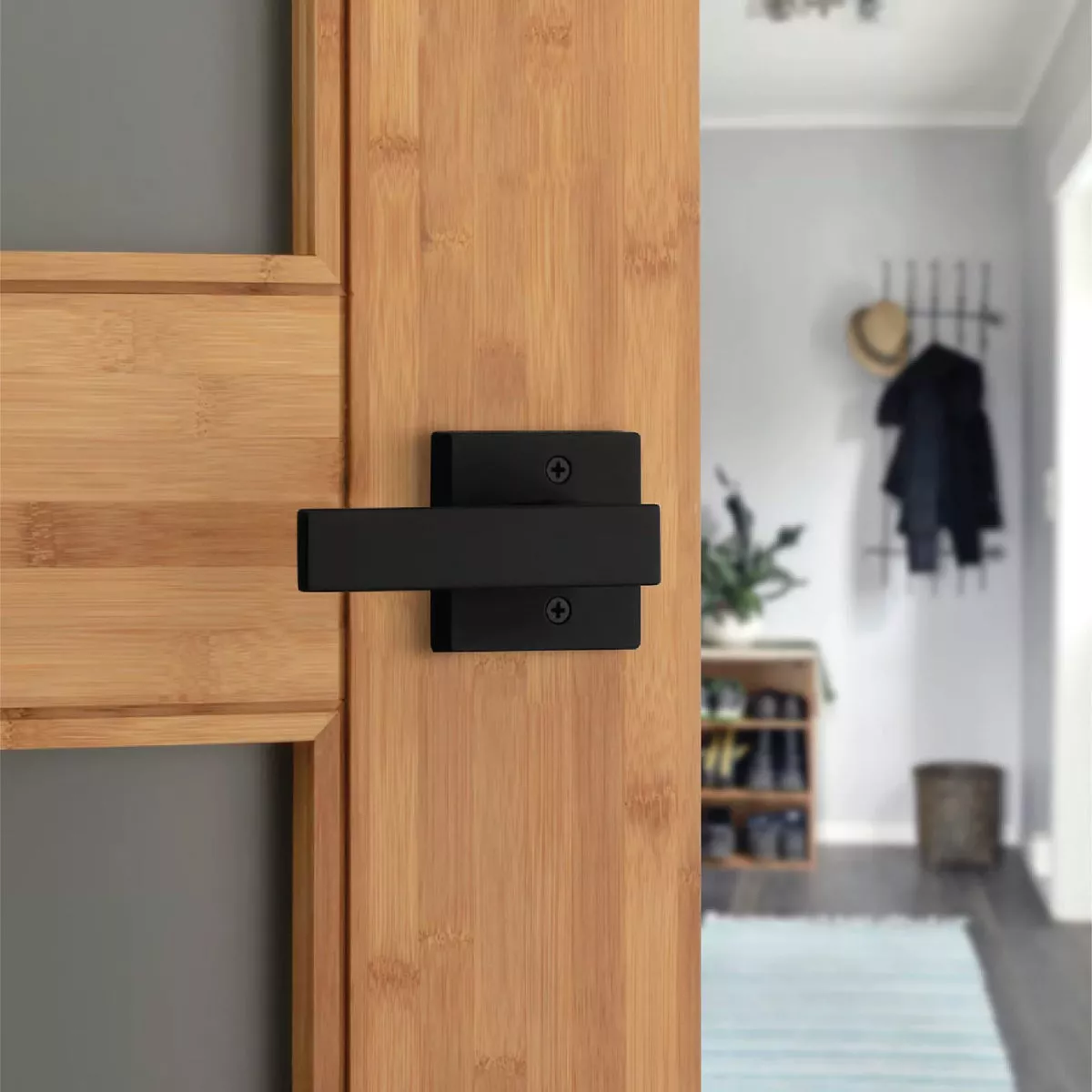 Kwikset Singapore Square Hall/Closet Lever, Matte Black - photo 3