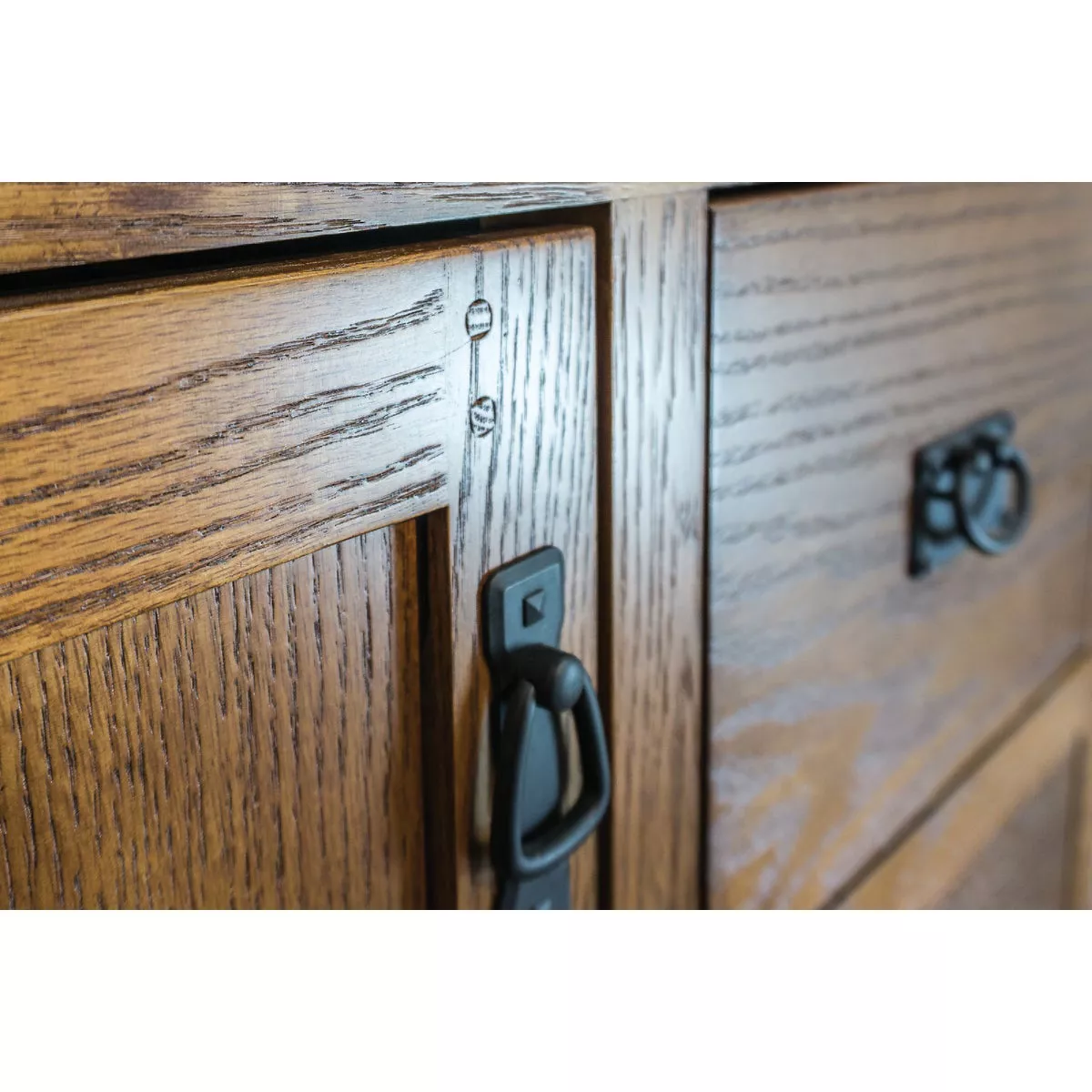 CraftMark Craftsmen Estate Oak 30 In. W x 34 In. H x 21 In. D Vanity Base without Top, 1 Door/2 Drawer - photo 6