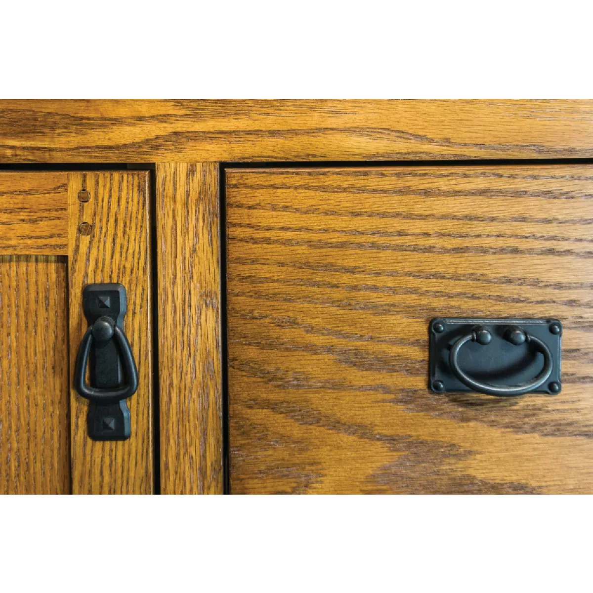 CraftMark Craftsmen Estate Oak 48 In. W x 34 In. H x 21 In. D Vanity Base without Top, 2 Door/4 Drawer - photo 5
