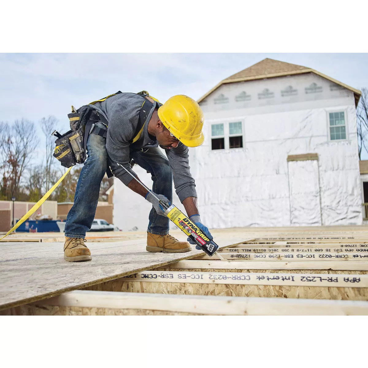 DAP DYNAGRIP 4000 10.3 Oz. Subfloor Construction Adhesive - photo 2