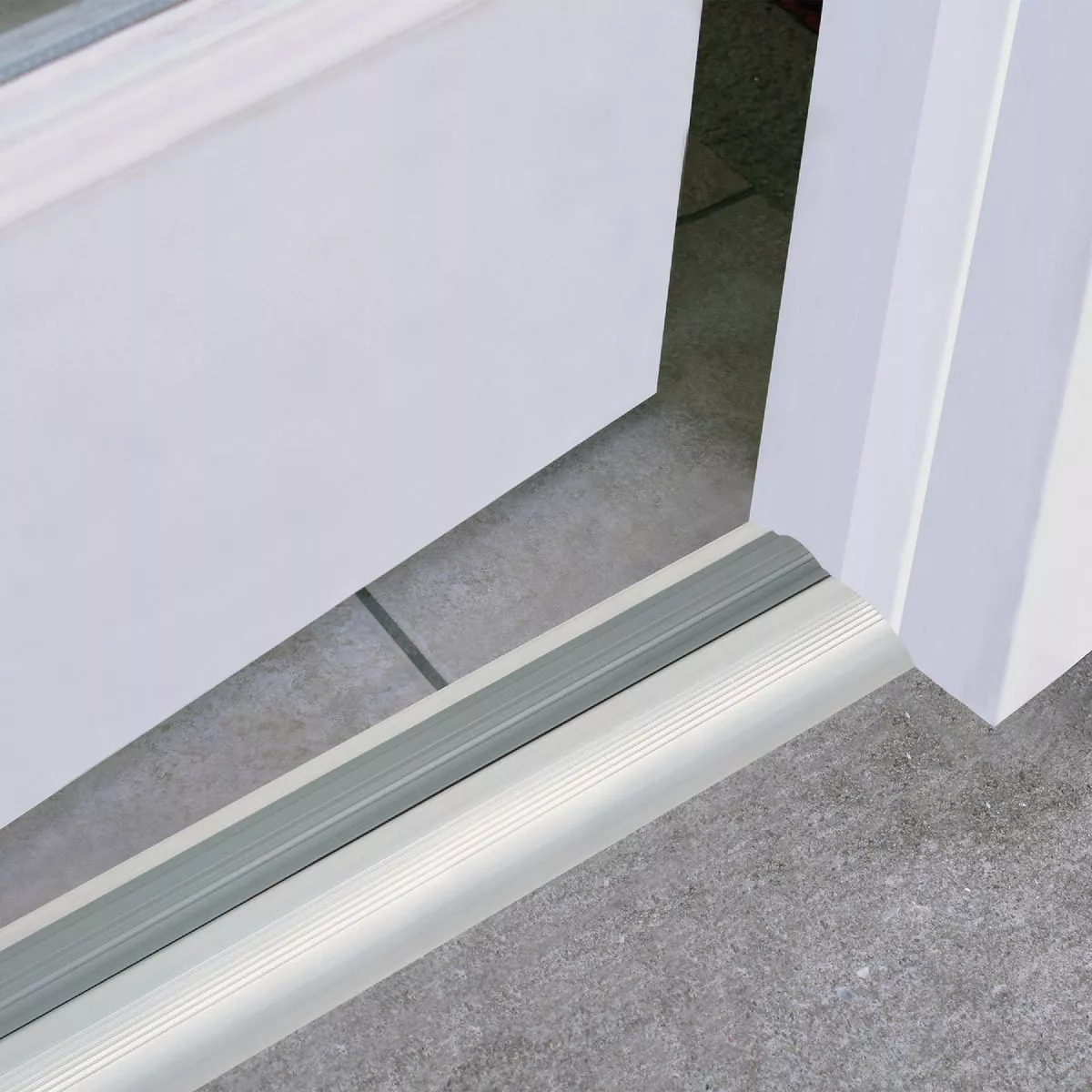 M-D Building Products 3-3/8 In. x 1-1/8 In. x 36 In. Silver Aluminum and Vinyl High-Profile Threshold - photo 5