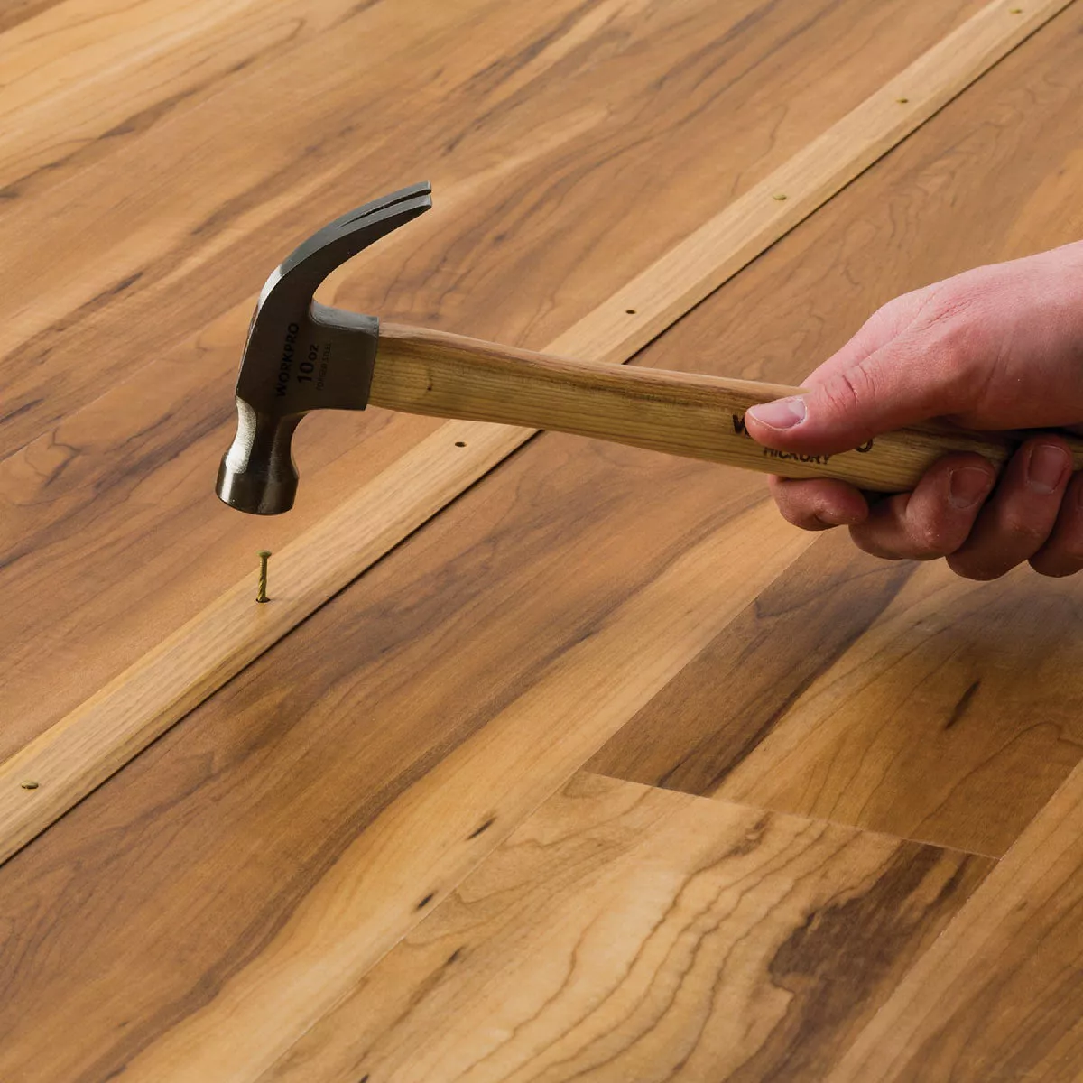 M-D Building Products Metal Decor 1-1/4 In. x 36 In. Oak Aluminum Seam Binder with Screw Nails - photo 7