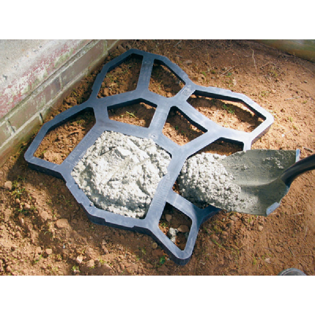 Quikrete Plastic Mold Reusable 2' Concrete Mold, Country Stone Do it Best