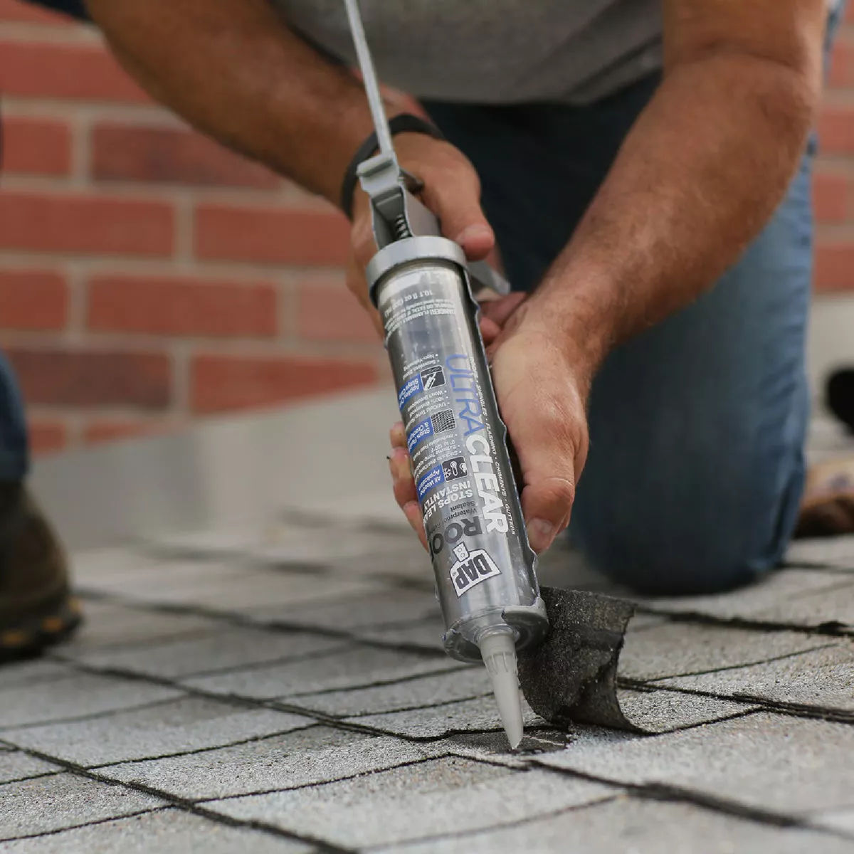 Dap Ultra Clear Roof 10.1 Oz. Waterproof Rubberized Roof Sealant - photo 3