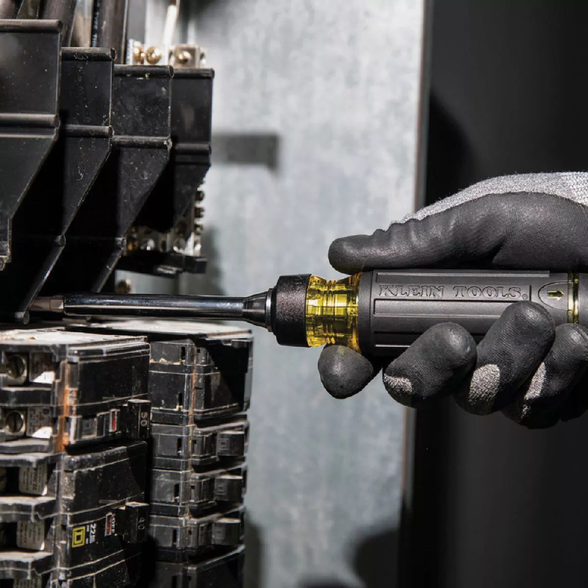 Klein 15-In-1 Multi-Bit Ratcheting Screwdriver/Nut Driver - photo 6