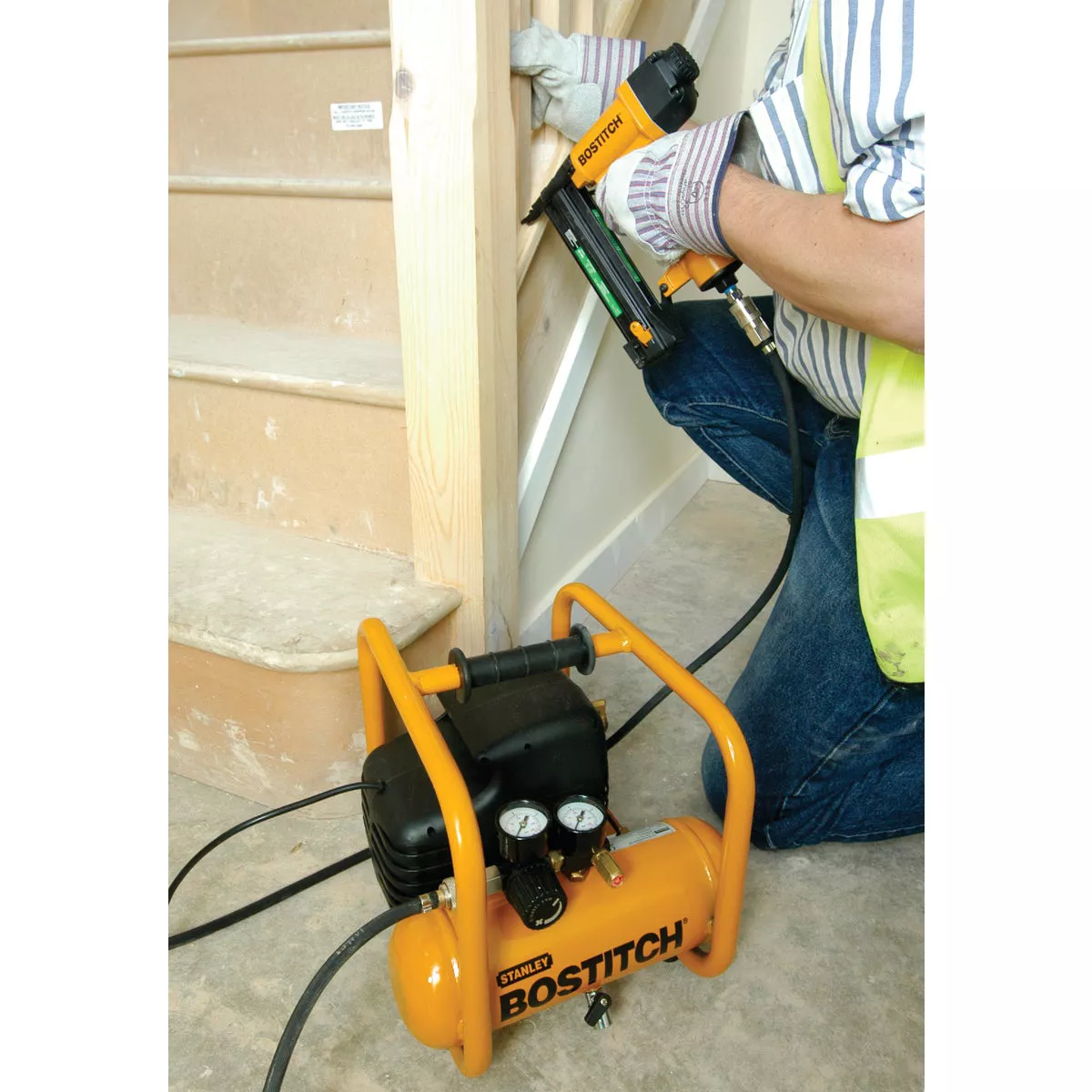 Bostitch 18-Gauge Brad Nail & Finish Stapler Combo Kit - photo 5