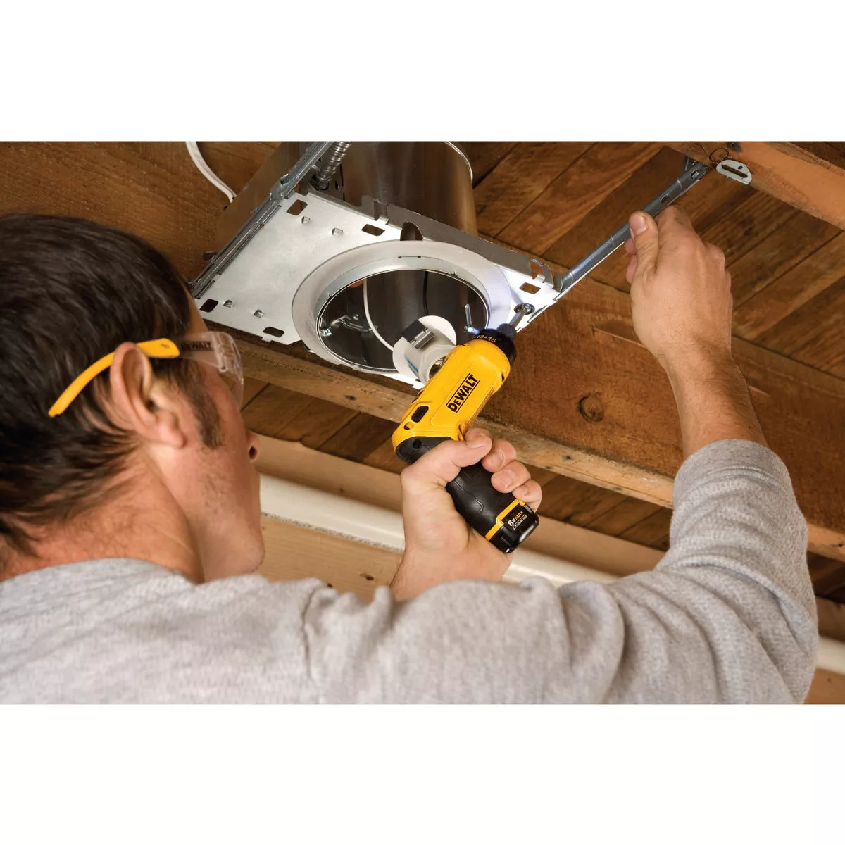 DEWALT 8-Volt MAX Lithium-Ion Gyroscopic 1/4 In. Cordless Screwdriver Kit (2-Battery) - photo 5