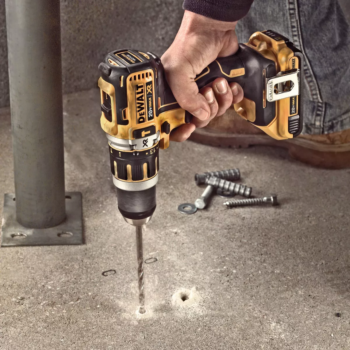 DeWalt 20-Volt MAX XR Lithium-Ion Brushless 1/2 In. Cordless Hammer Drill Kit - photo 2