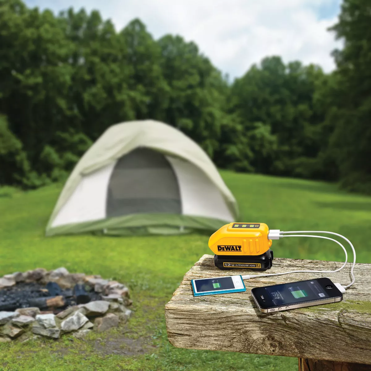 DEWALT 12 Volt/20 Volt MAX Lithium-Ion USB Power Source - photo 3