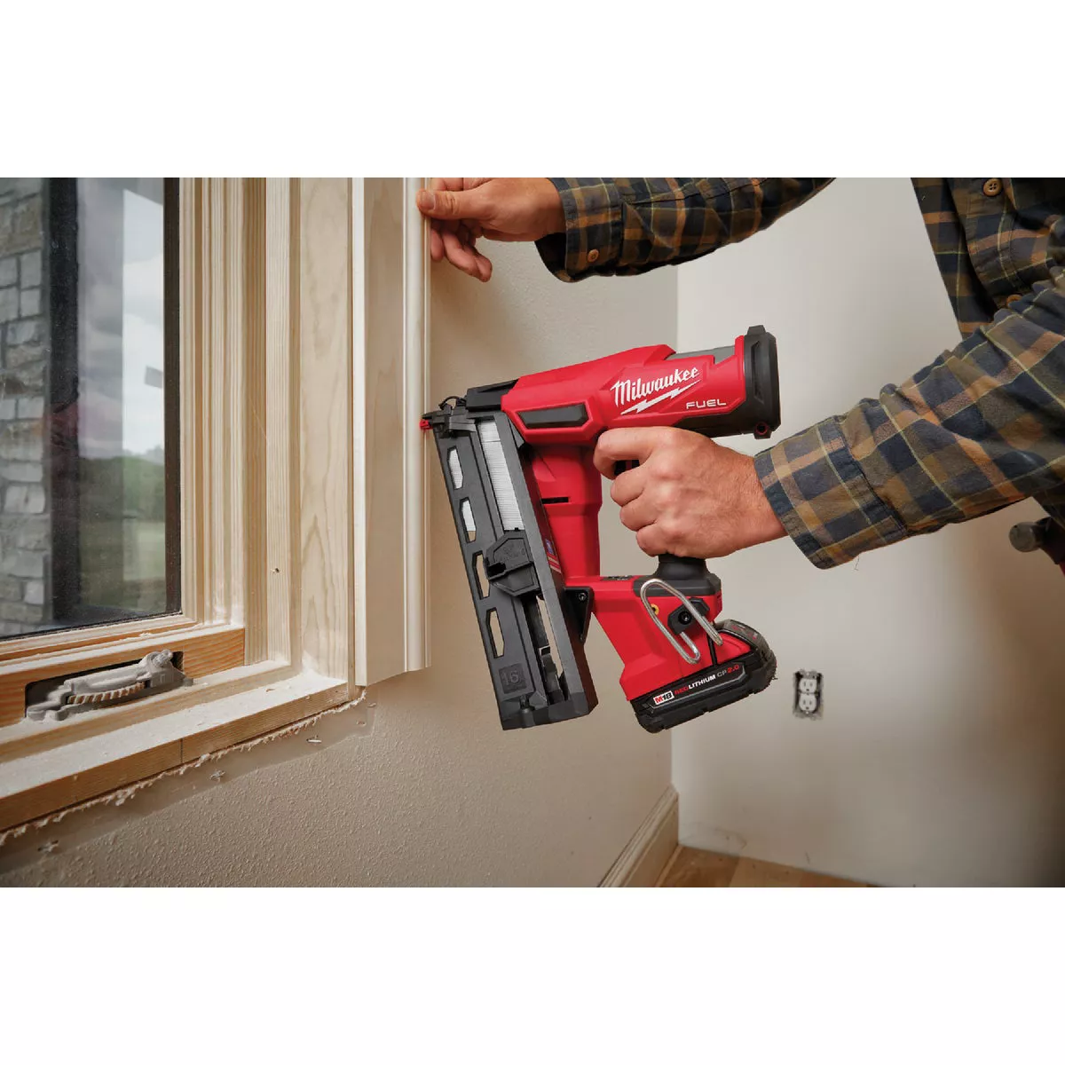 Milwaukee M18 FUEL Brushless 16-Gauge 2-1/2 In. Angled Cordless Finish Nailer (Tool Only) - photo 2