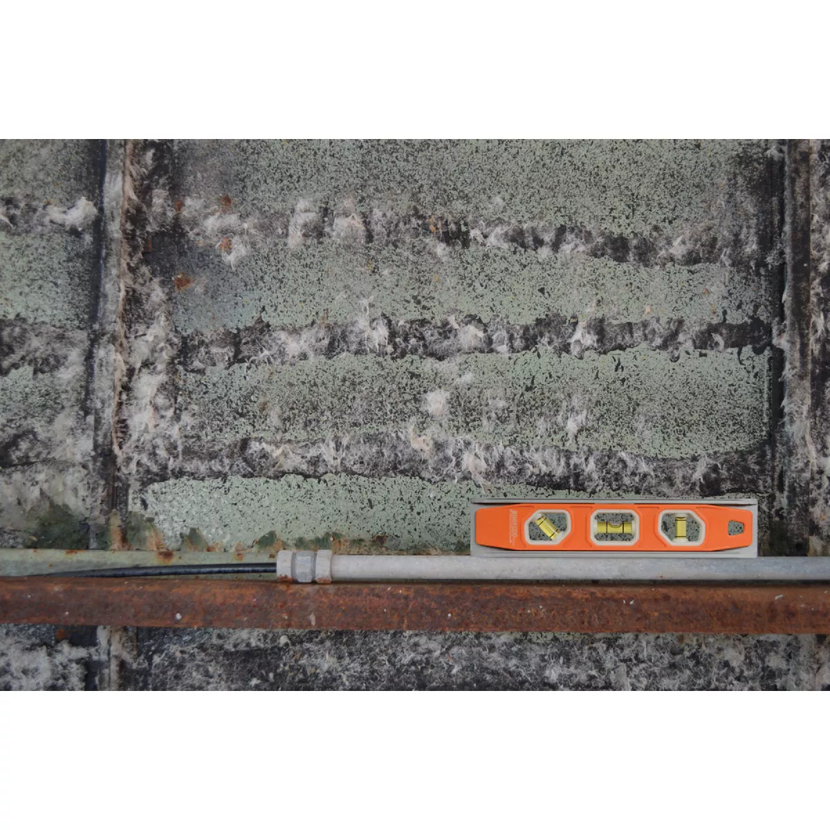 Johnson Level 9 In. Aluminum Magnetic Glo-View Torpedo Level - photo 6