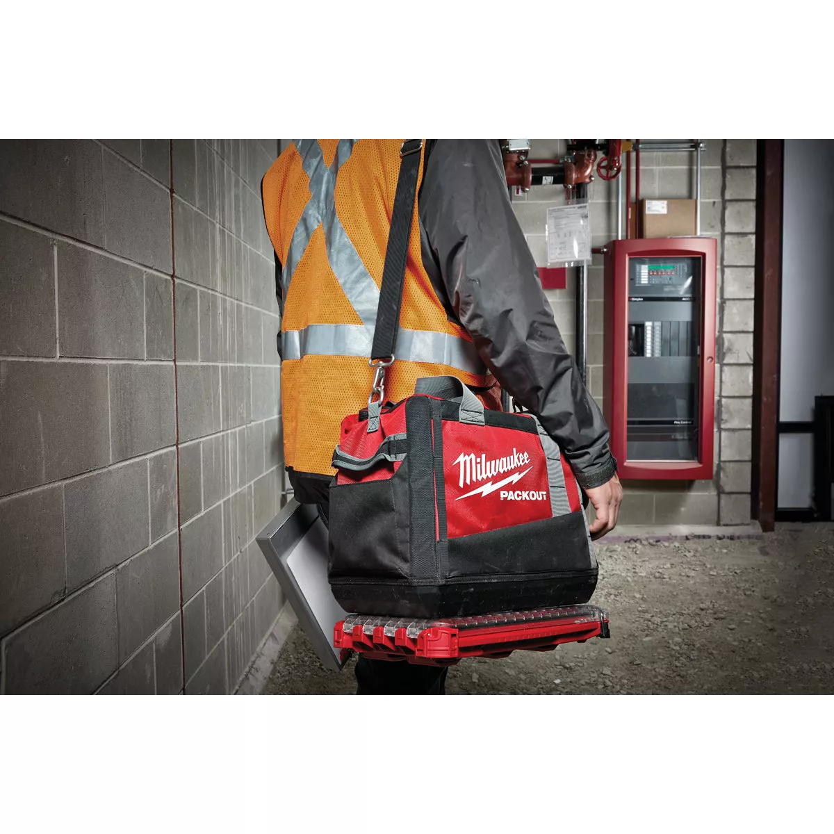 Milwaukee PACKOUT 15 In. Tool Bag - photo 3